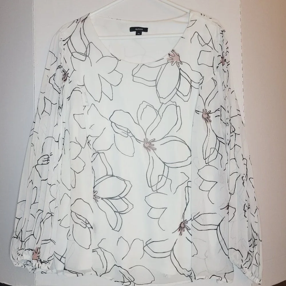 Alfani Women's Floral-Print Pleat-Sleeve Top - Picture 1 of 2